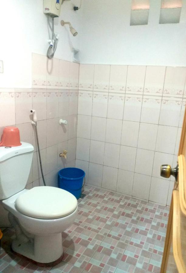 Sola Eleganza Apartelle Bandar Quezon Luaran gambar